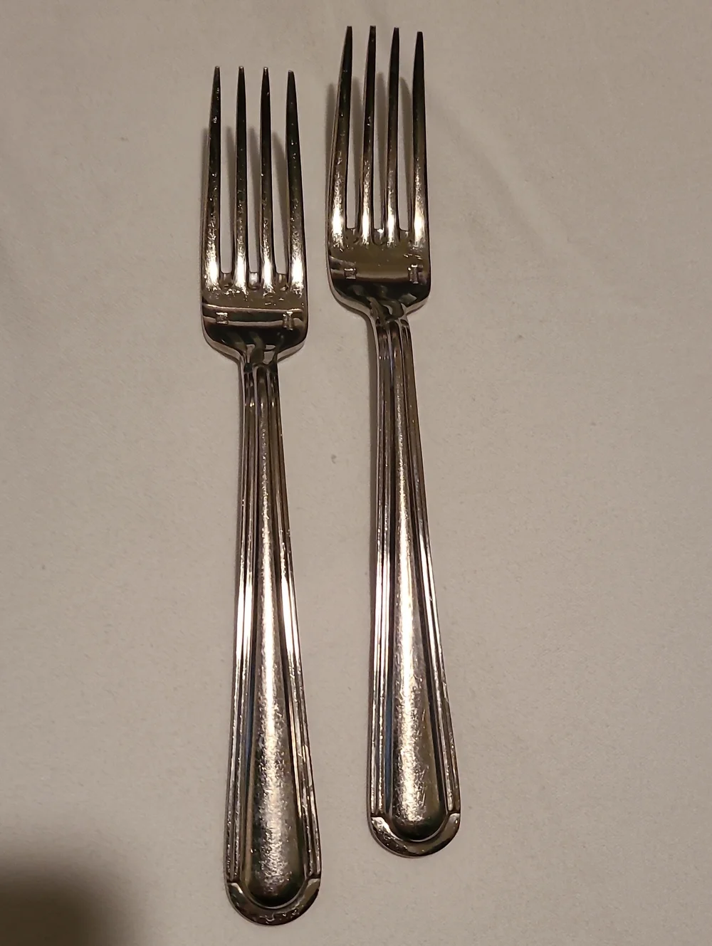 Sant Andrea Flatware, 2 Forks, Santa' Verdi